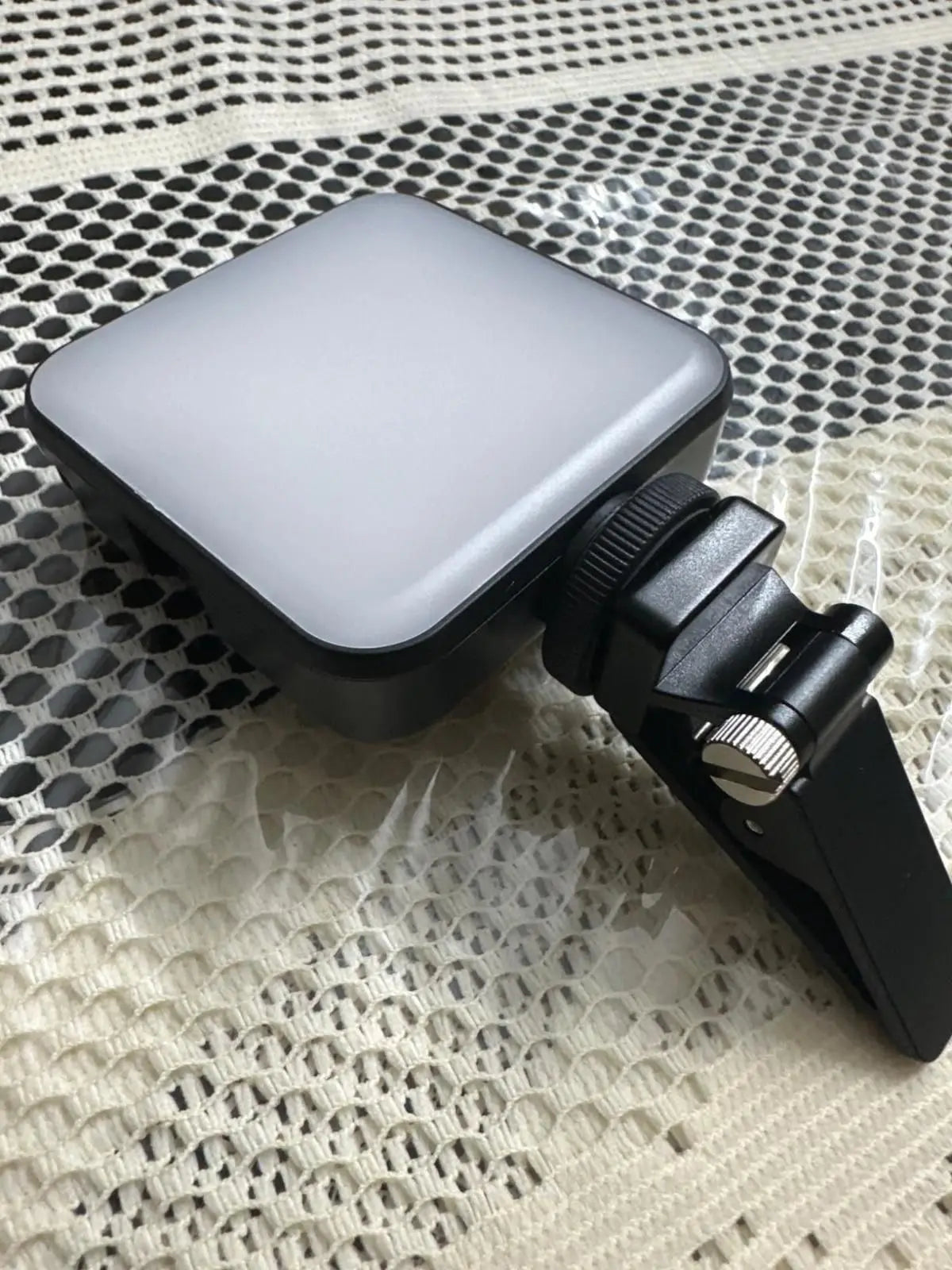 LED Video Light with Phone Holder Clip 9fktrf-tq